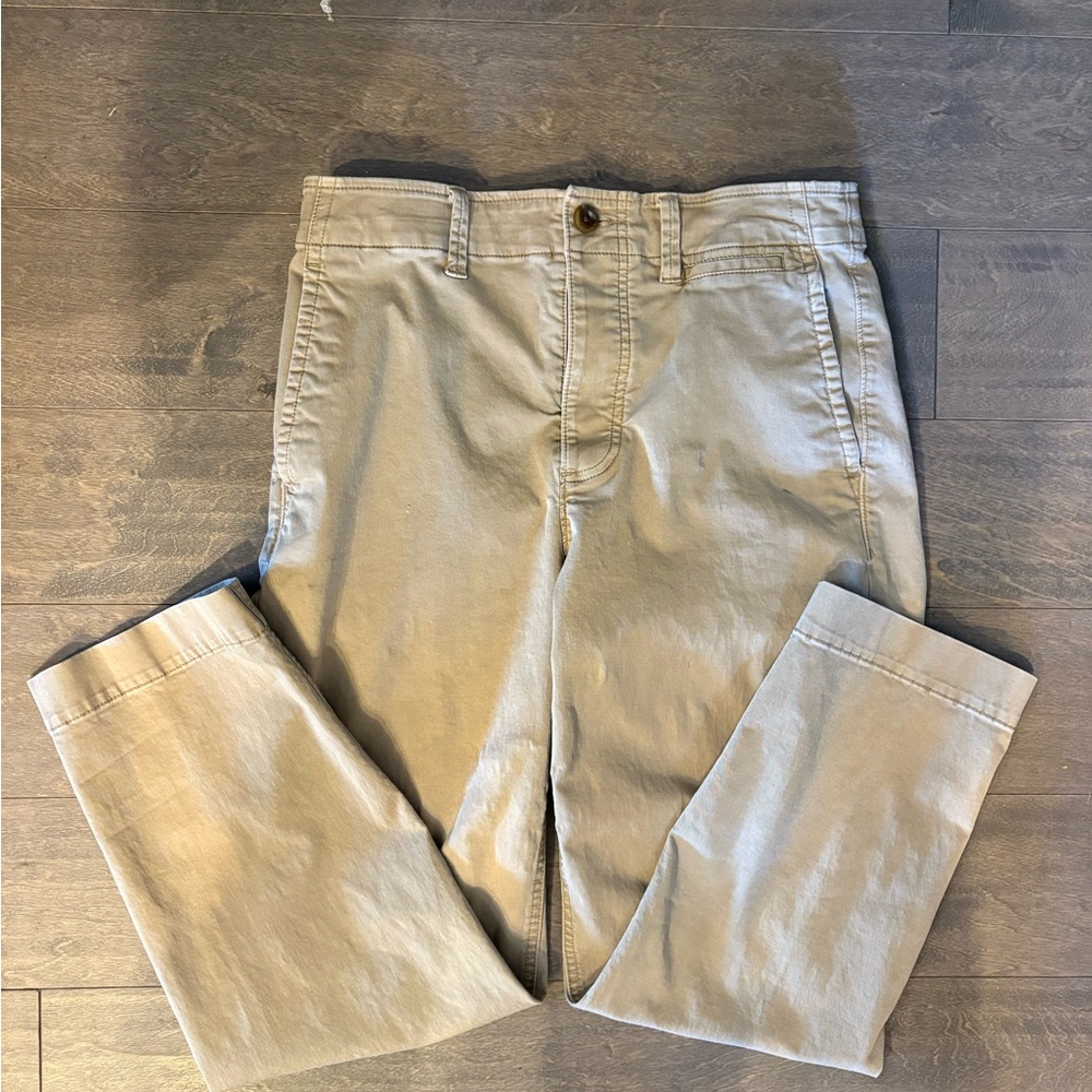 Everlane khakis button fly